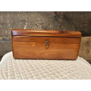 Lane Cedar Hope Jewelry Chest ‎ WITH KEY Vintage Salesman Sample